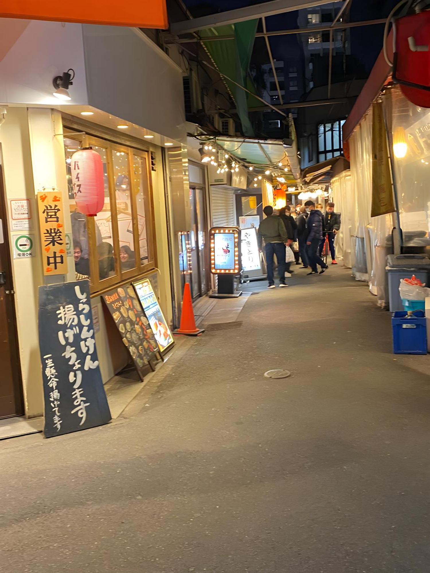 Вилла Renewal 天神橋筋六丁目駅徒歩2分 屋上テラス付き一軒家 天満居酒屋街2分 梅田10分 難波15分 Осака Экстерьер фото